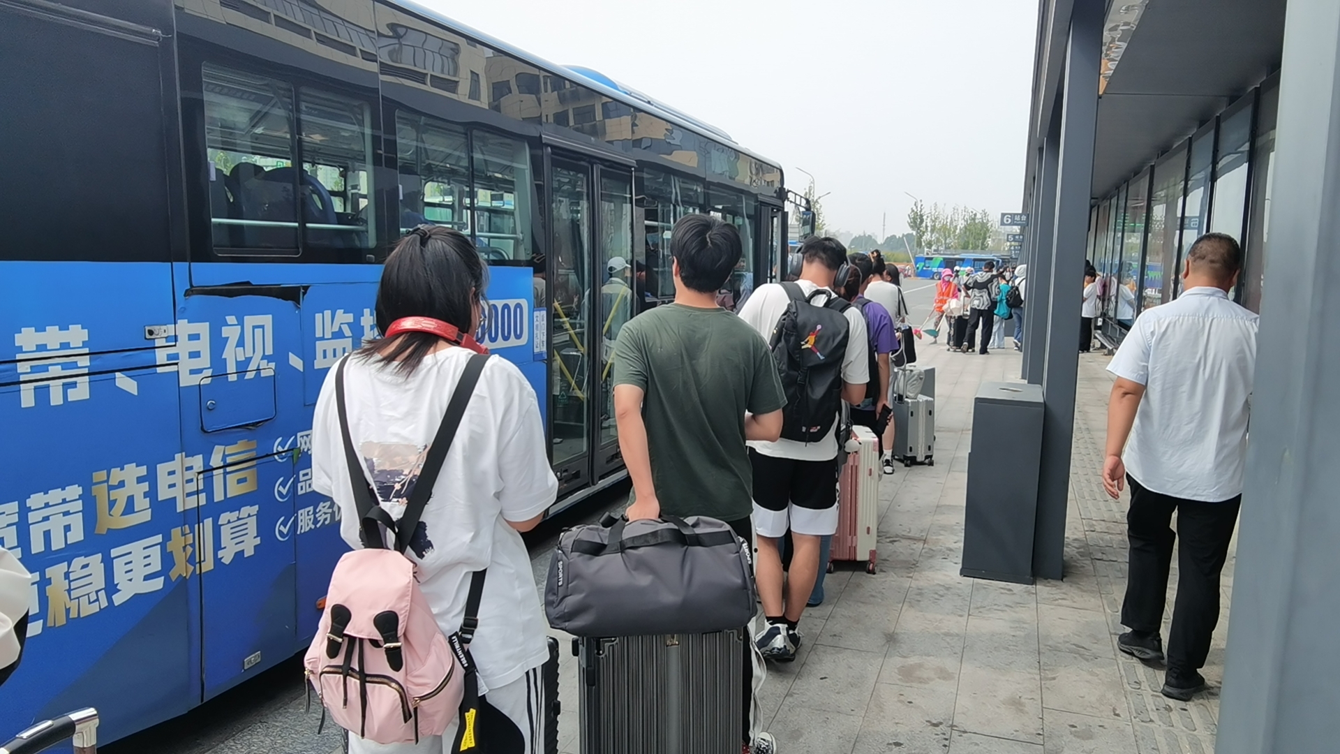 抓客流、強服務，公交集團多舉措護航高校“開學季”