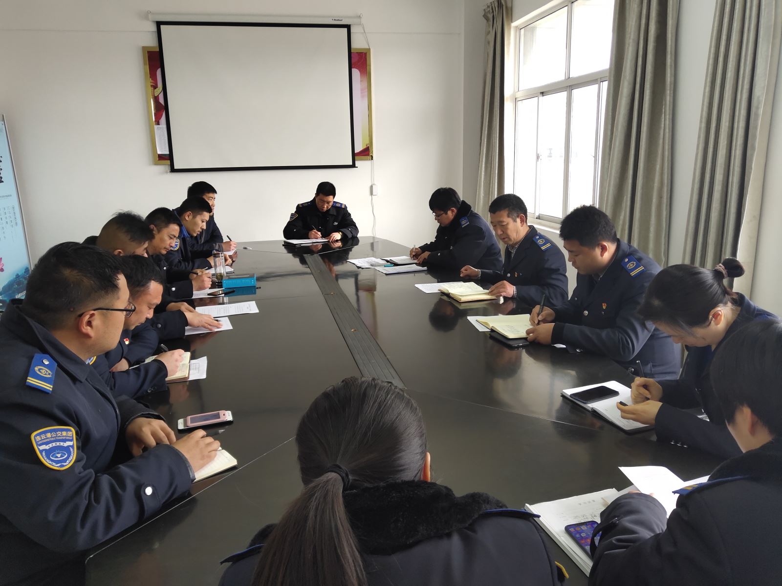 五一勞動節(jié) 公交集團多舉措助力市民出行