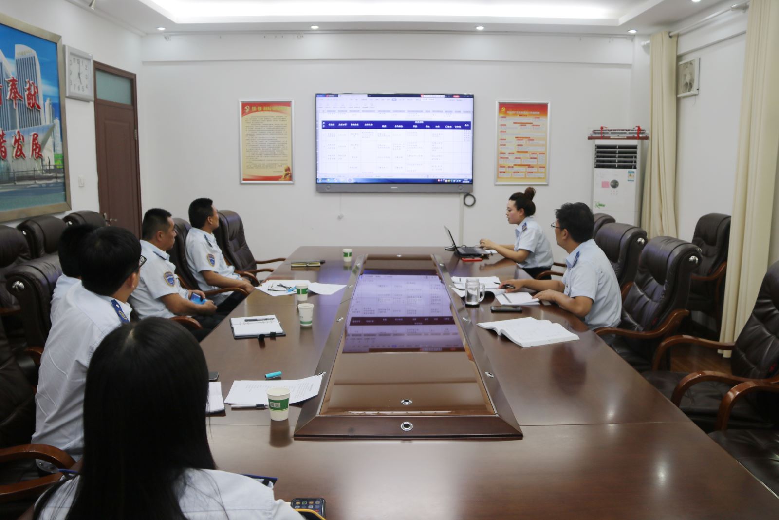 公交集團召開內(nèi)控體系建設(shè)階段匯報會